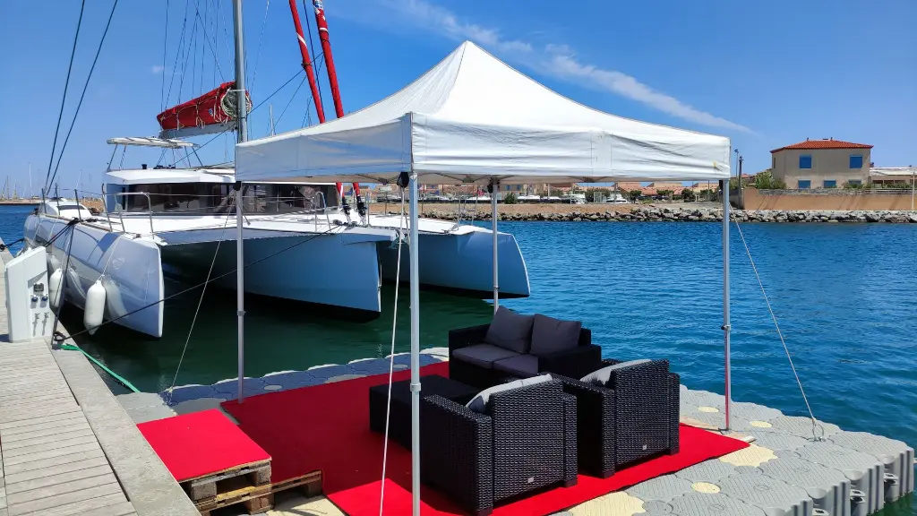 acceuil journée VIP neels trimaran.webp